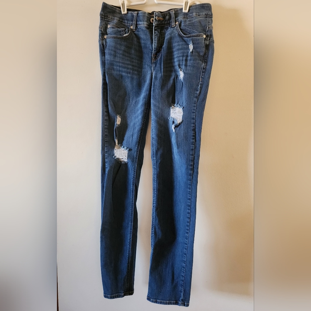 Torrid Bombshell Straight Distressed Size 12xt - image 2